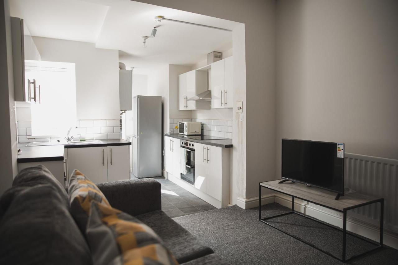 Victoria Park House Лестер Экстерьер фото